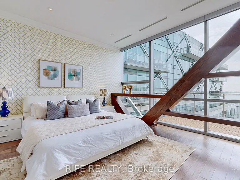 39 Queens Quay E #1208 — Photo 22