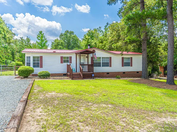 7297 Marks Rd, Cameron, NC 28326