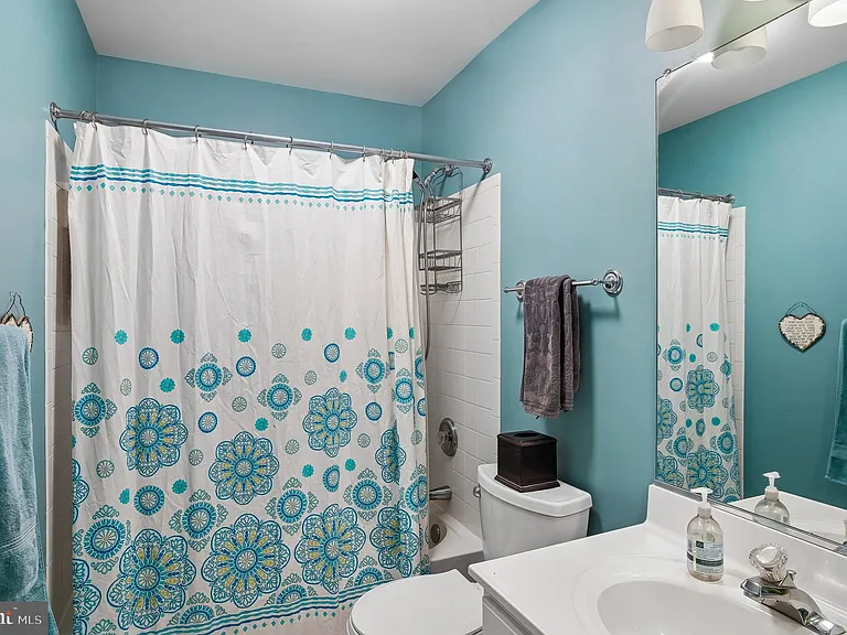 3836 Glebe Meadow Way — Photo 23