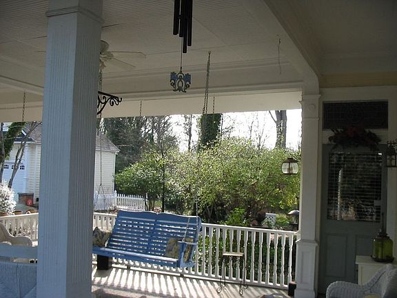 SIDE PORCH