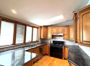 255 Bay 41 St #2F, Brooklyn, NY 11214