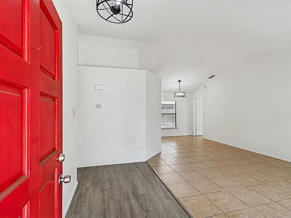 3rd image of 11903 Steppingstone Blvd