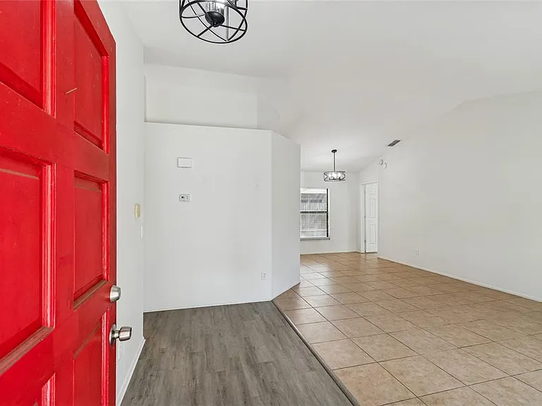 11903 Steppingstone Blvd — Photo 3