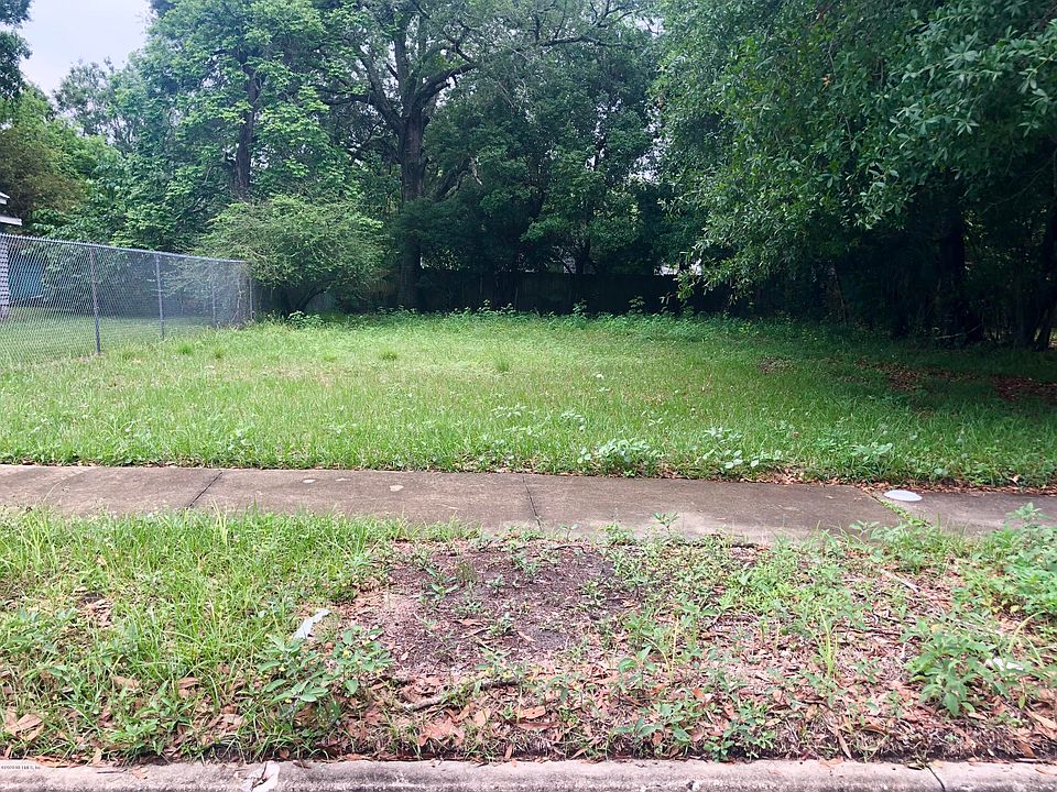 2nd image of 0 W 20th St