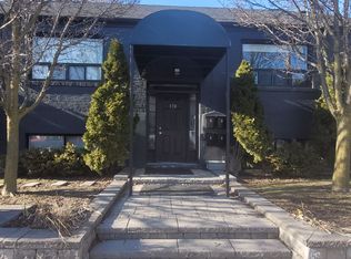 170 Holborne Ave #2, Toronto, ON M4C 2P9