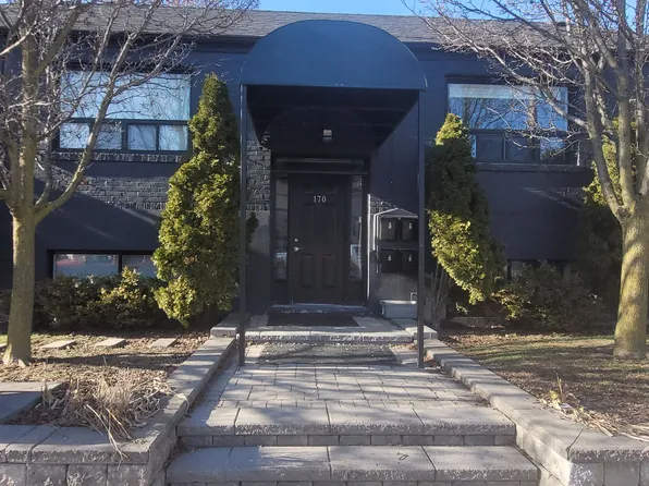 170 Holborne Ave #2, Toronto, ON M4C 2P9