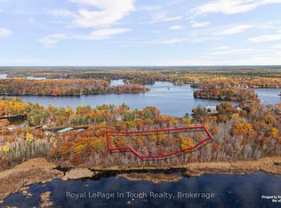 3857 Darling Island Rd, Severn, ON L0K 1E0