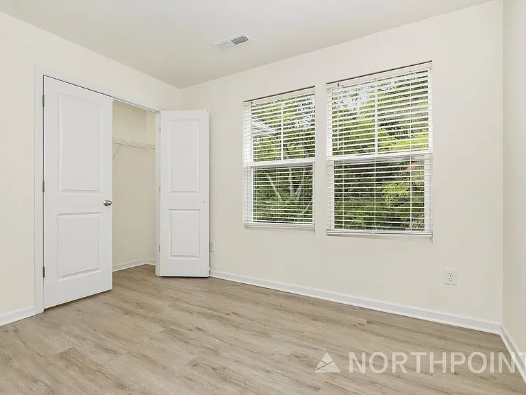 4105 Snyder Dr — Photo 11