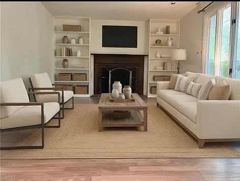 102 Stavenger Ct — Photo 1