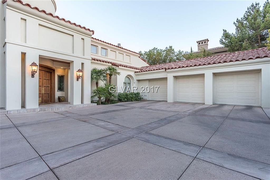 ♡　AD⑨ 8917 Greensboro Ln, Las Vegas, NV 89134 | Zillow