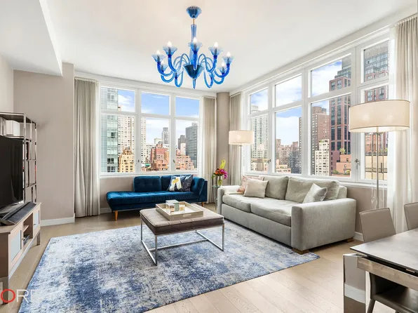 305 East 51st Street image 1 of 19