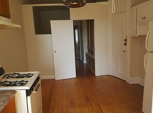 562 Onderdonk Ave APT 1R, Ridgewood, NY