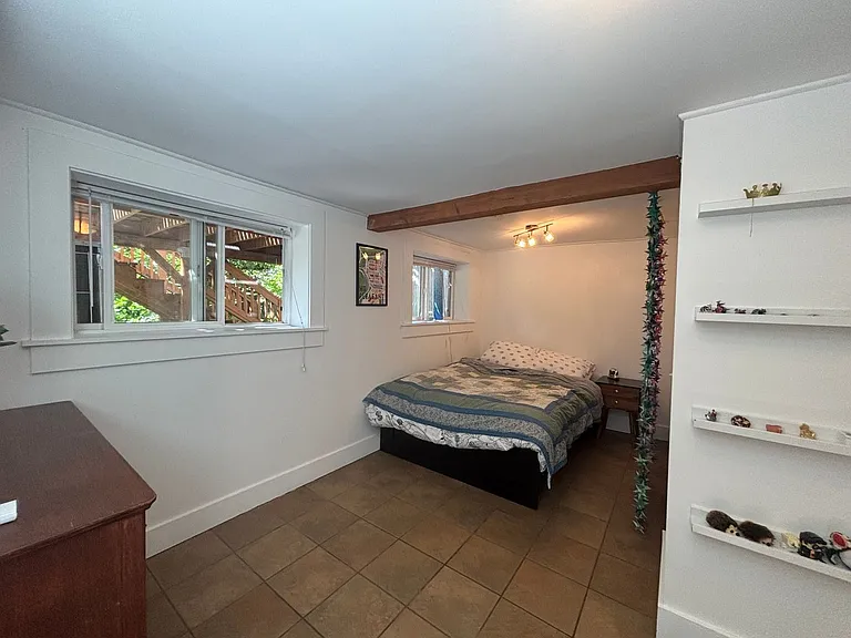 3521 S Ferdinand St — Photo 28