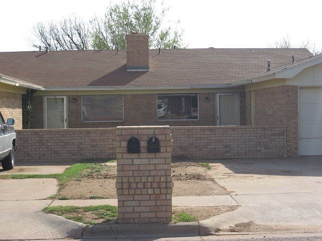 1st image of 608 N Elkhart Ave