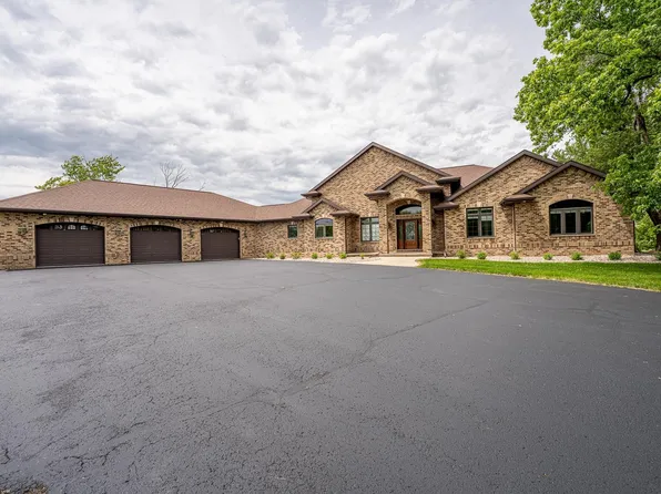 4744 County Road K, Oshkosh, WI 54904
