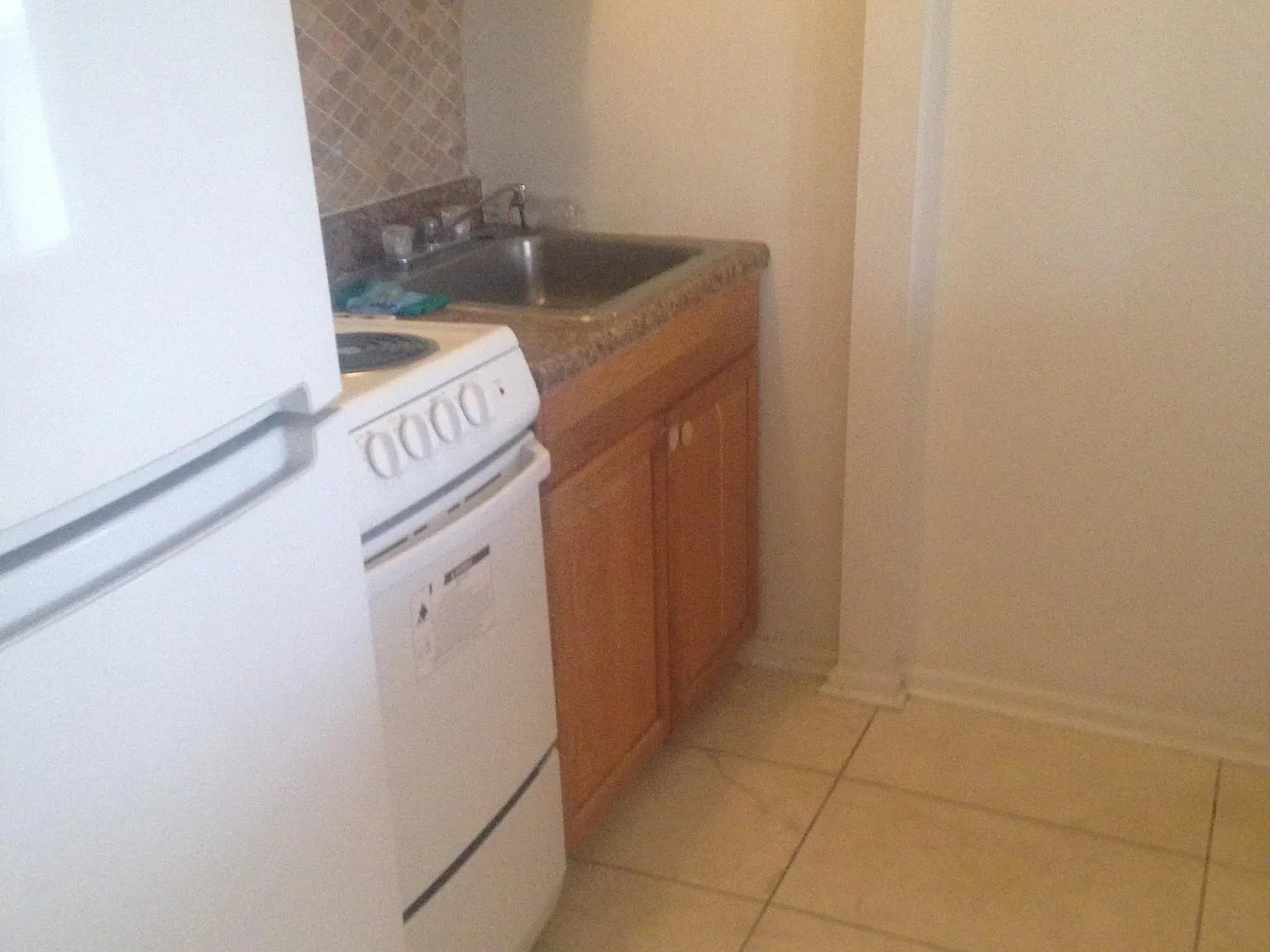 2 bed, 985 sqft, $1,150 — Photo 4