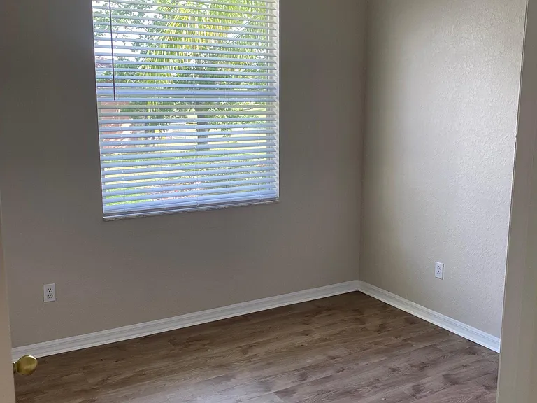 2932 Spring Hammock Dr — Photo 16