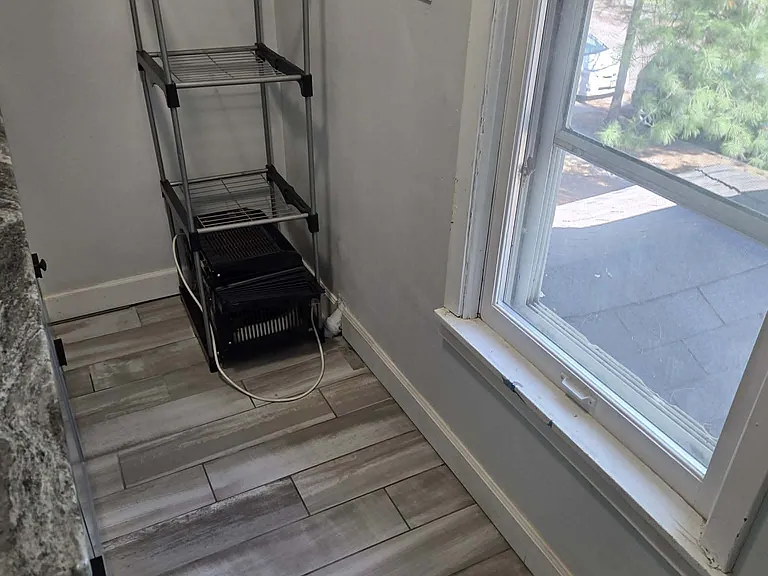 2736 Emerson Ave S #3 — Photo 5