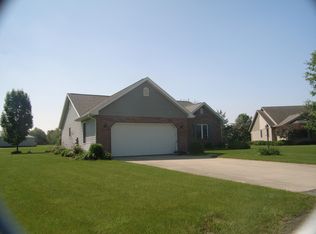 6608 Beaver Creek Dr, Celina, OH 45822