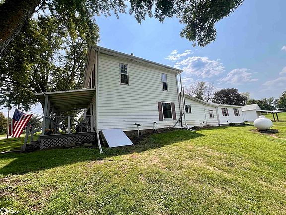 3rd image of 302 Missouri Ave
