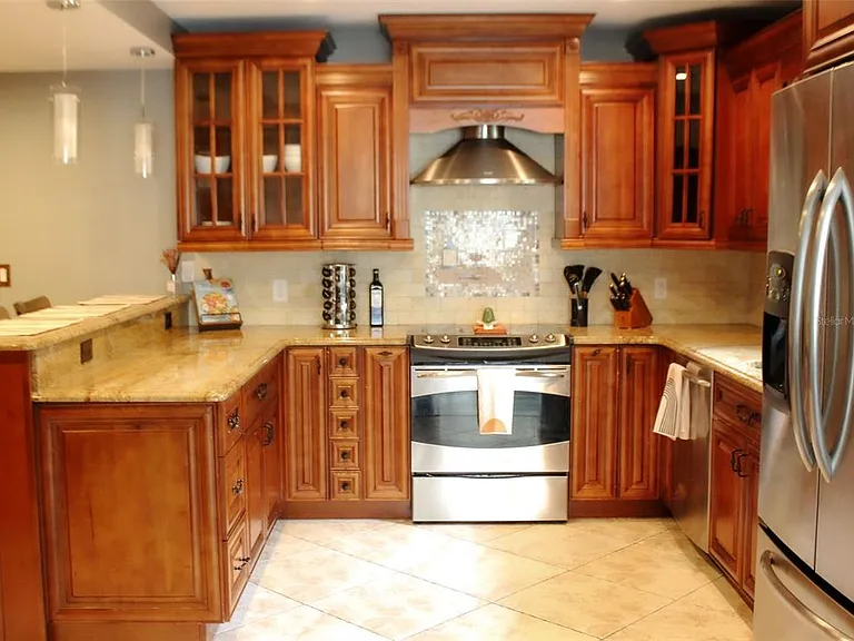 4115 W San Pedro St — Photo 21