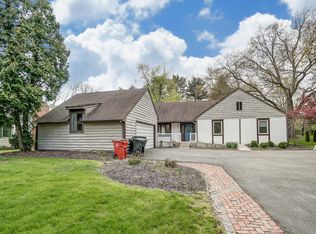 6207 Olentangy River Rd, Columbus, OH 43085