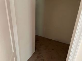 15400 Stacys Ridge Ct, Woodbridge, VA 22193