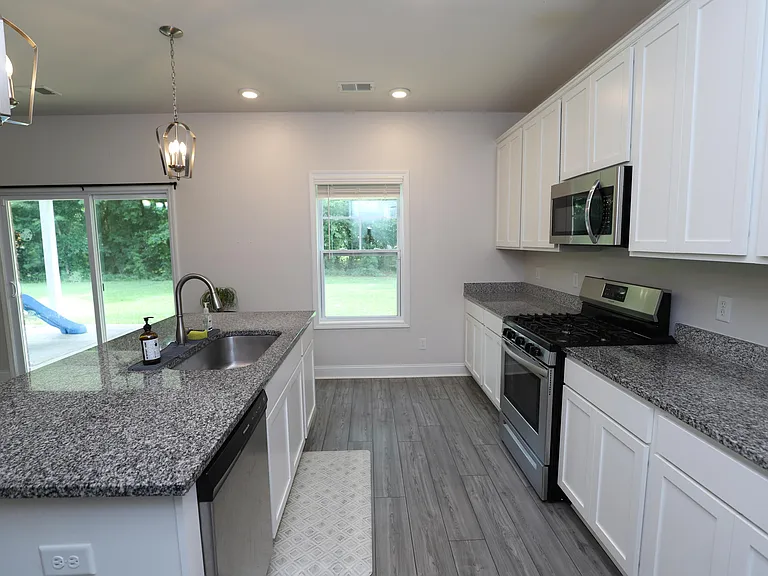 870 Curlew Cir — Photo 28