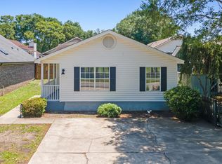 10071 Kings Rd, Myrtle Beach, SC 29572
