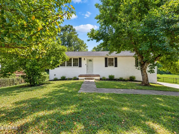 512 Highland View Dr, Knoxville, TN 37920
