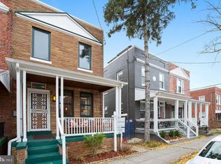 528 Roxboro Pl NW, Washington, DC 20011