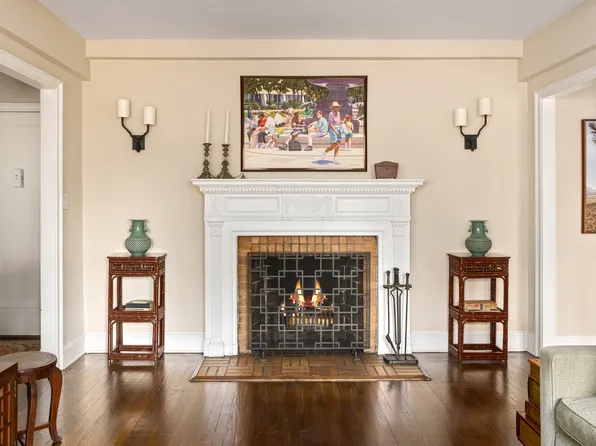205 East 78th Street 9F image 2 of 8