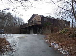 241 Chamberlain Hill Rd, Barre, MA 01005