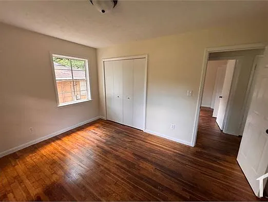 3 bed, $1,350 — Photo 3