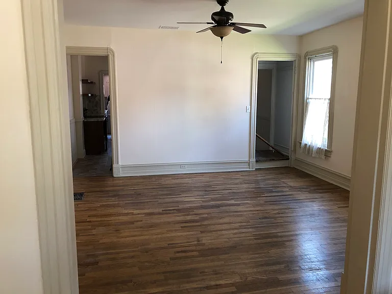 1203 Market St — Photo 2