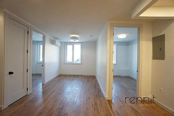 Rented by Rennit Inc. | media 32