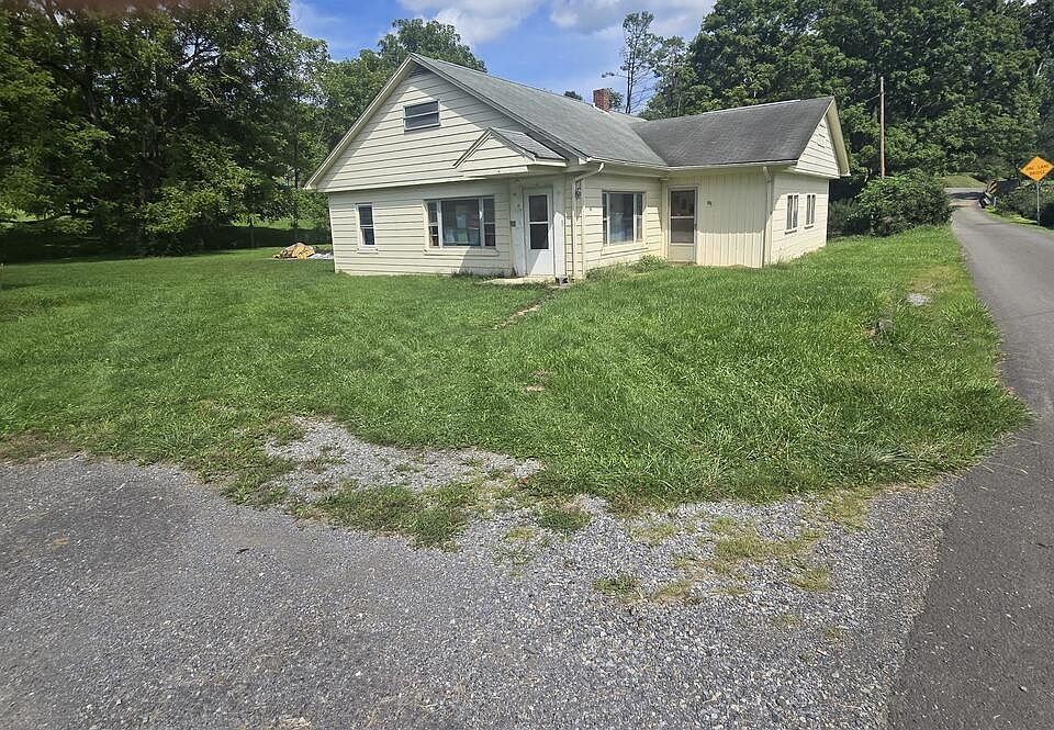 1st image of 33 5th St