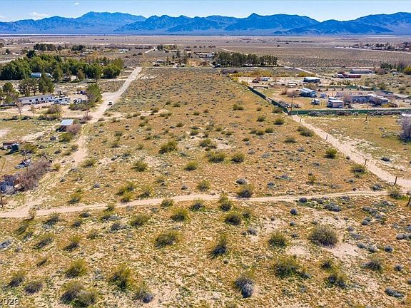 2nd image of Elko St