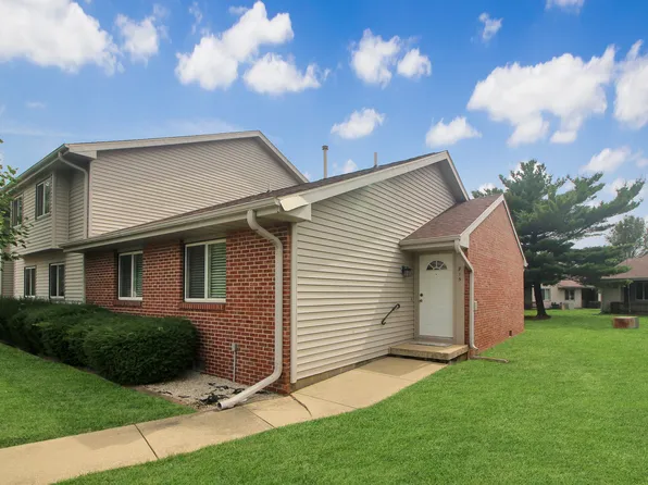 915 Laura Dr #0, Champaign, IL 61822
