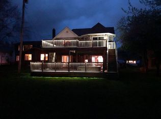 1656 S Hughes Rd, Brighton, MI 48114