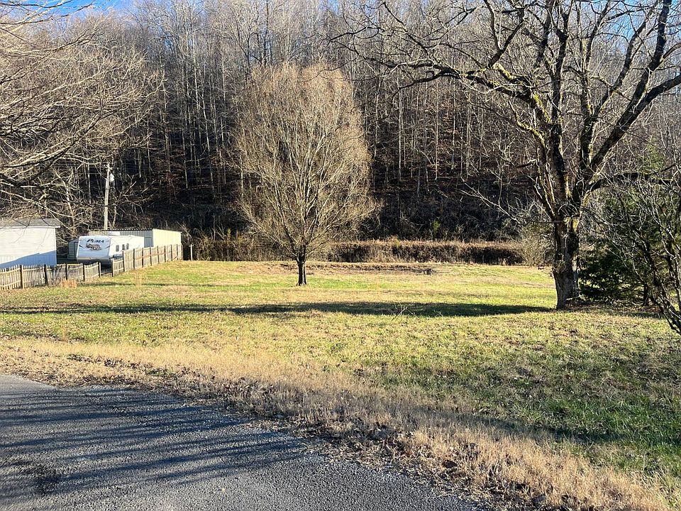 1st image of 1988 Smith Grove Rd