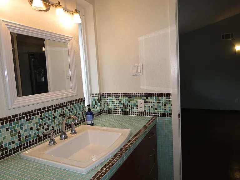 10505 Swallow Ln — Photo 18