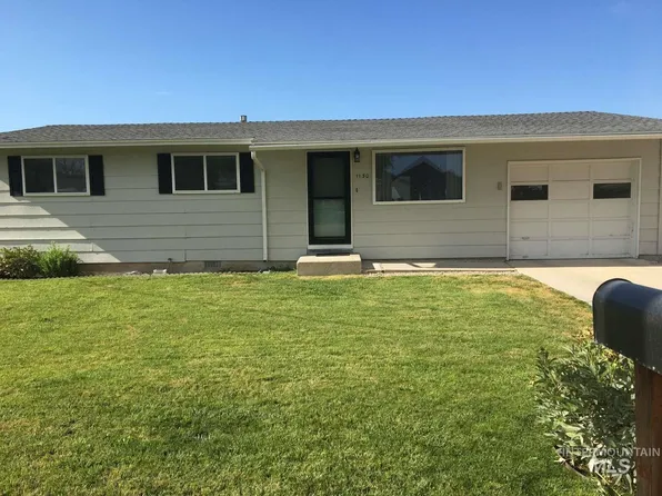 1130 Powell Ave, Nampa, ID 83687