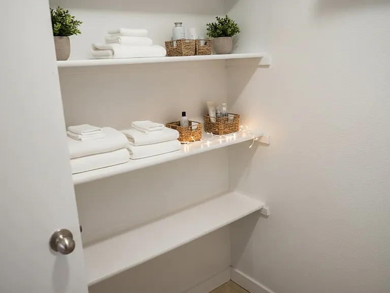 4929 Creek Ridge Trl — Photo 12