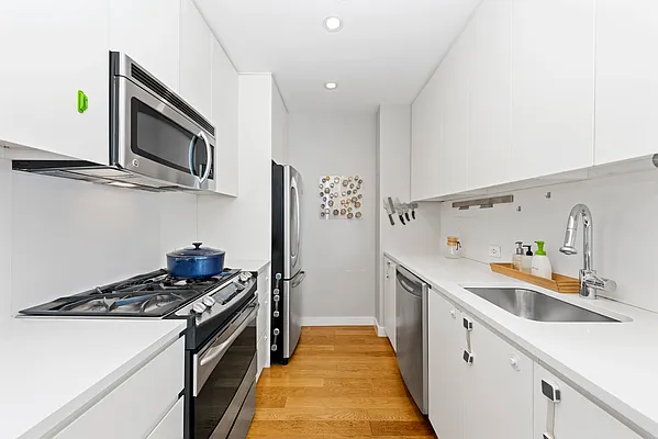 Sold by Douglas Elliman | media 6