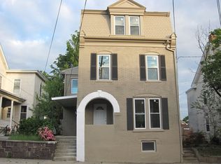 206 4th St, East Greenville, PA 18041