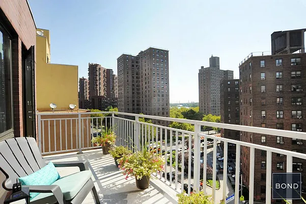 Sold by Bond New York | media 2