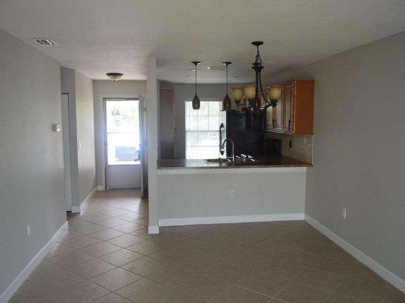 4th image of 3001 Stillwell Ct
