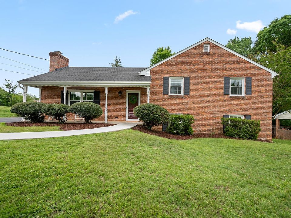 1st image of 2708 Farmington Pl