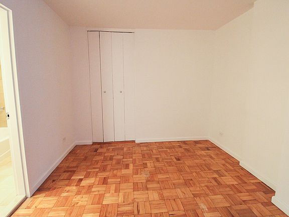 5th image of 320 E 58th St APT 7A